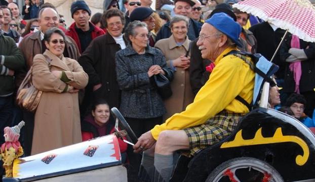Morreu o “Costinha”, eterno Rei e folião Morreu o “Costinha”, eterno Rei e folião