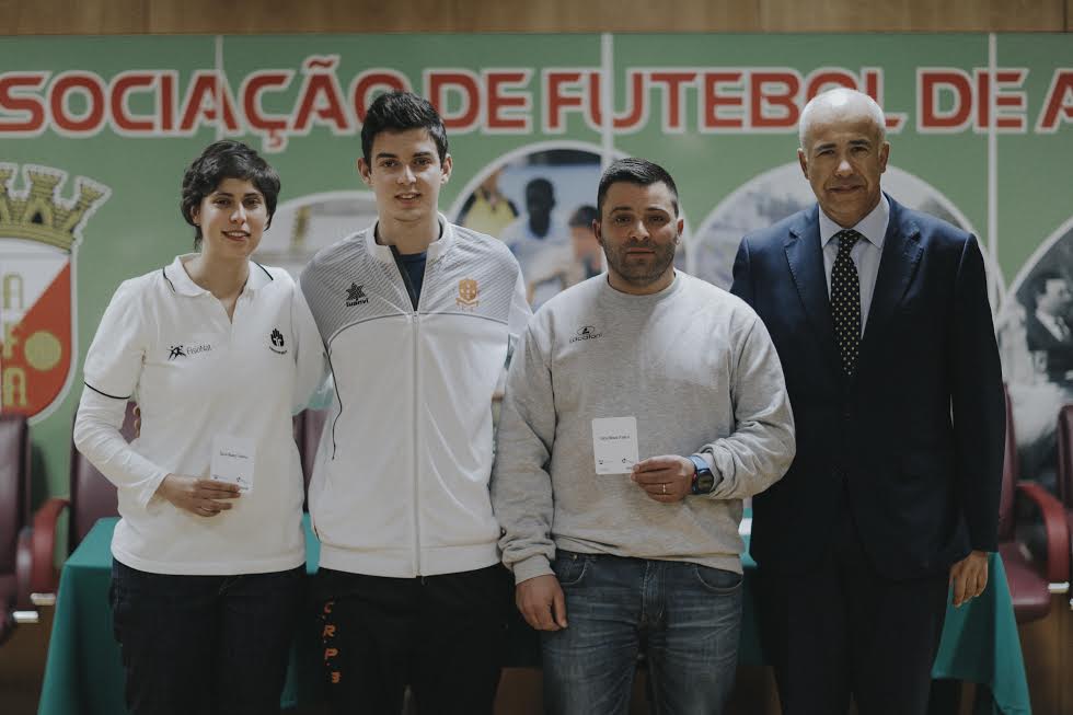 Cartão histórico premeia acto de grande “fair-play” Cartão histórico premeia acto de grande “fair-play”