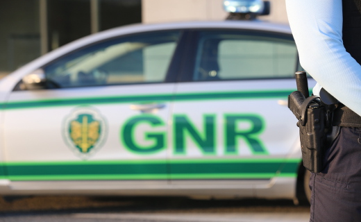 Foge da GNR com carrinha furtada em Ovar e é apanhado em Lisboa