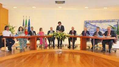“Contribuir para a felicidade dos nossos concidadãos”
