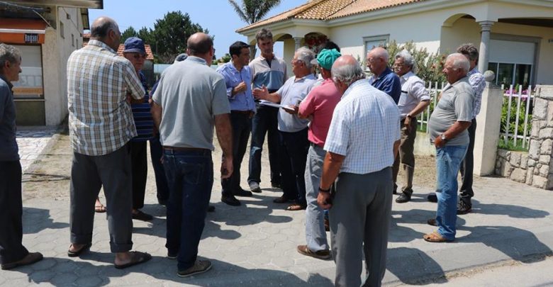 PCP: Miguel Viegas com agricultores da Marinha PCP: Miguel Viegas com agricultores da Marinha