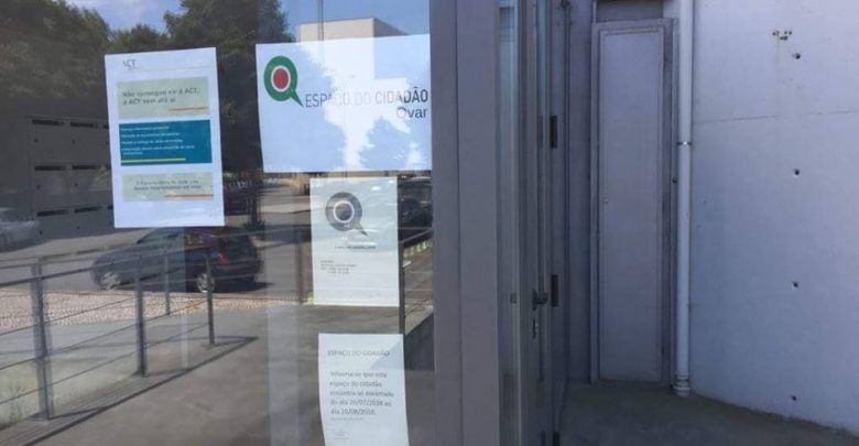 CDS indignado com encerramento para férias do Espaço Cidadão CDS indignado com encerramento para férias do Espaço Cidadão