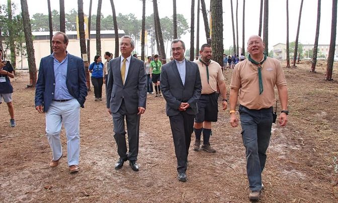 Cortegaça: Bispo desafiou escuteiros a não desistirem de “mudar o mundo” Cortegaça: Bispo desafiou escuteiros a não desistirem de “mudar o mundo”