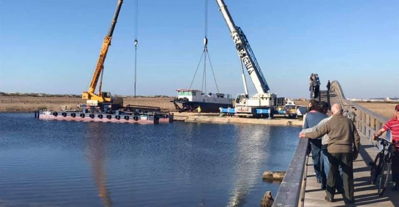 Esmoriz: Limpeza da Barrinha será suspensa na época balnear Esmoriz: Limpeza da Barrinha será suspensa na época balnear