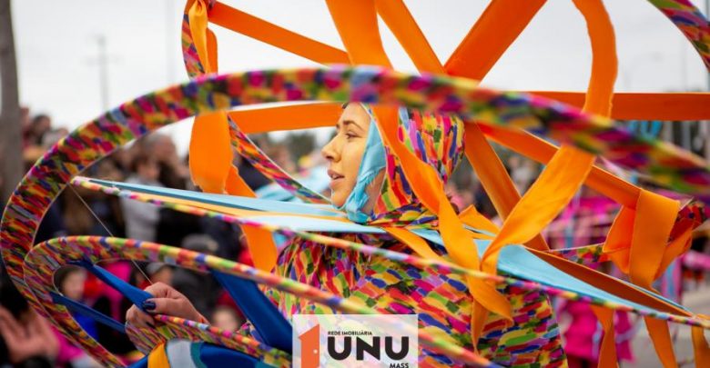 Carnaval da Torreira com grupos e escolas de Ovar Carnaval da Torreira com grupos e escolas de Ovar