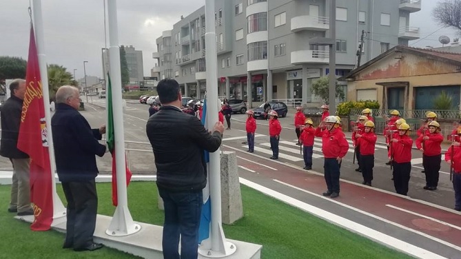 Bombeiros de Esmoriz assinalam 88 anos ao serviço da população Bombeiros de Esmoriz assinalam 88 anos ao serviço da população