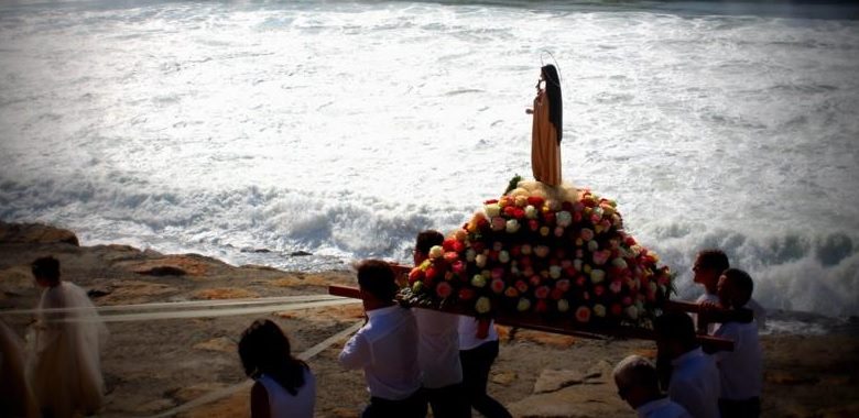 Procissão com benção ao mar atrai milhares a Cortegaça Procissão com benção ao mar atrai milhares a Cortegaça