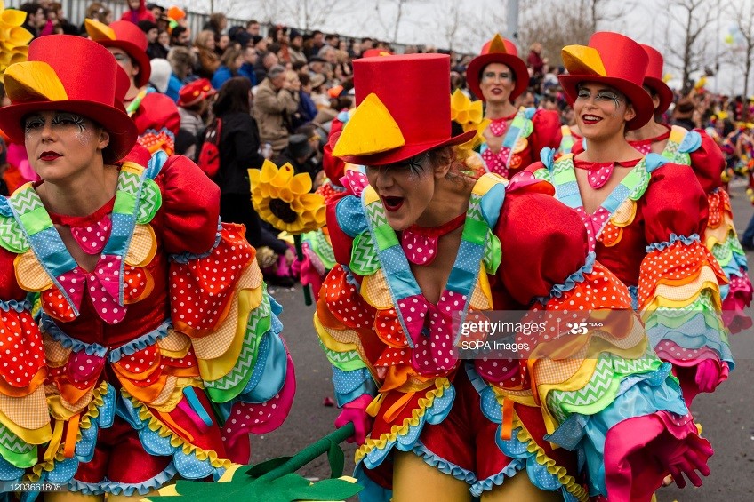 Governo concede tolerância de ponto no dia de Carnaval