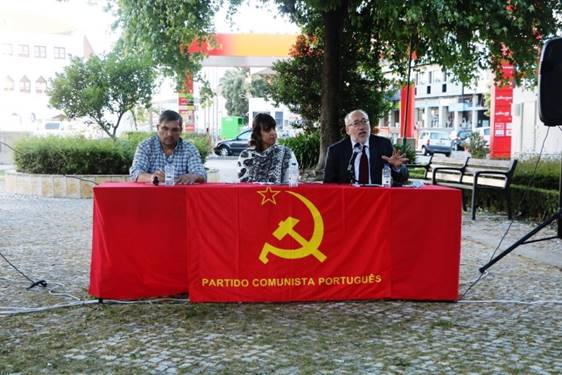PCP: “Nem um direito a menos! Confiança e luta por uma vida melhor” PCP: “Nem um direito a menos! Confiança e luta por uma vida melhor”
