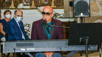 Pedro Abrunhosa canta para o pai que faleceu há dois meses