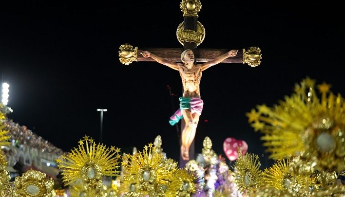 Pandemia está a adiar o Carnaval para Julho de 2021 Pandemia está a adiar o Carnaval para Julho de 2021