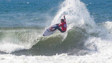 Afonso Antunes e Kauli Vaast dão “show” de surf em Espinho