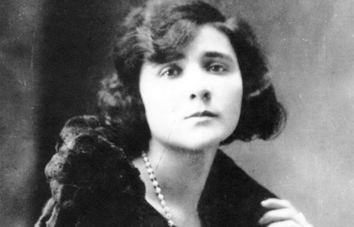 Florbela Espanca - Por Florindo Pinto