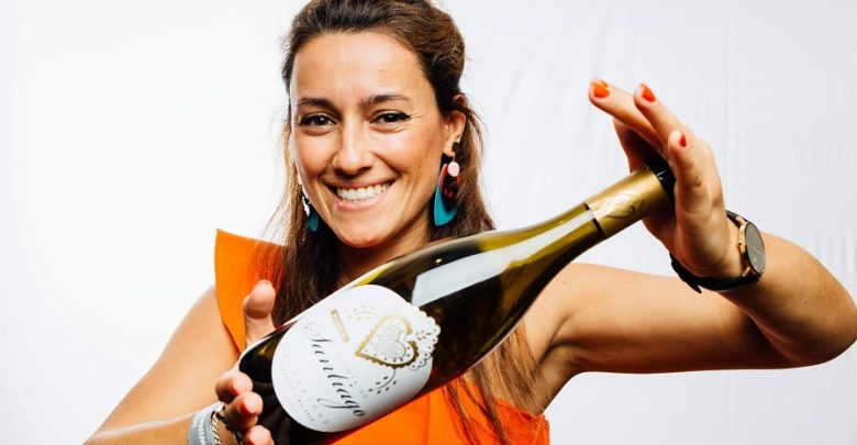 Joana Santiago: “Vivemos tempos de aprendizagem com as gentes da terra e do campo” Joana Santiago: “Vivemos tempos de aprendizagem com as gentes da terra e do campo”