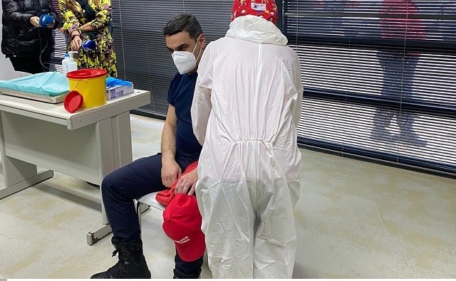 Bombeiros de Ovar começam a ser vacinados Bombeiros de Ovar começam a ser vacinados
