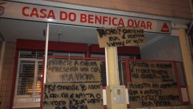 Contestação chega à Casa do Benfica de Ovar