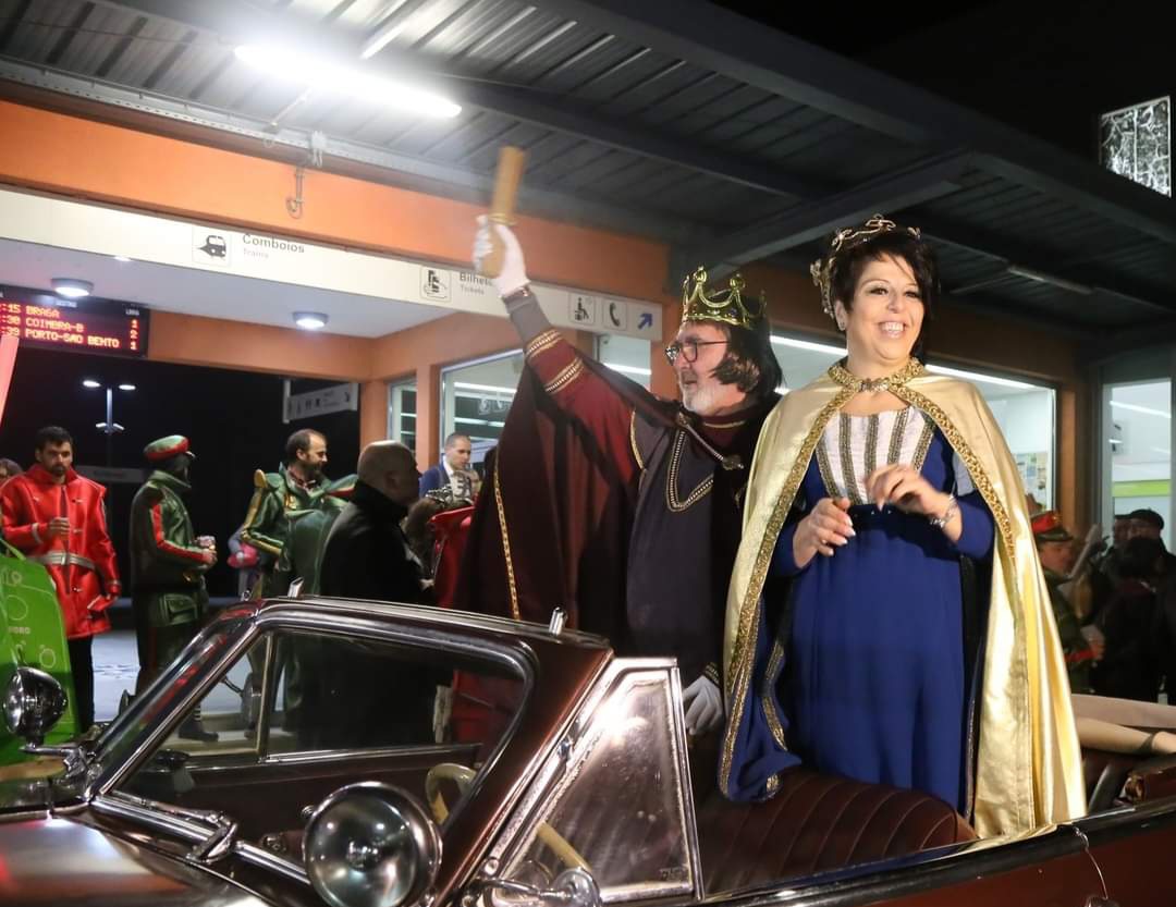 São Pedro obriga Reis do Carnaval de Estarreja a abrigar-se