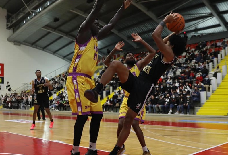 Ovarense perdeu e vai lutar pela permanência