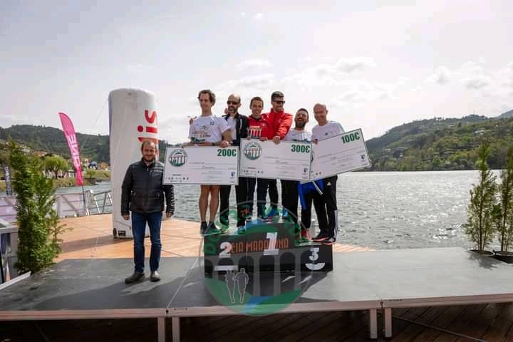 Clube de Atletismo de Ovar vence estafeta masculina da Meia Maratona Douro Verde