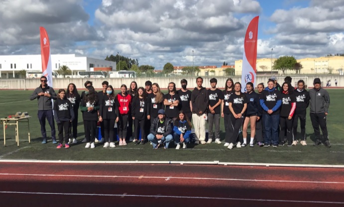 5 alunos da Escola Secundária Júlio Dinis apurados para o Campeonato Nacional Escolar de Atletismo