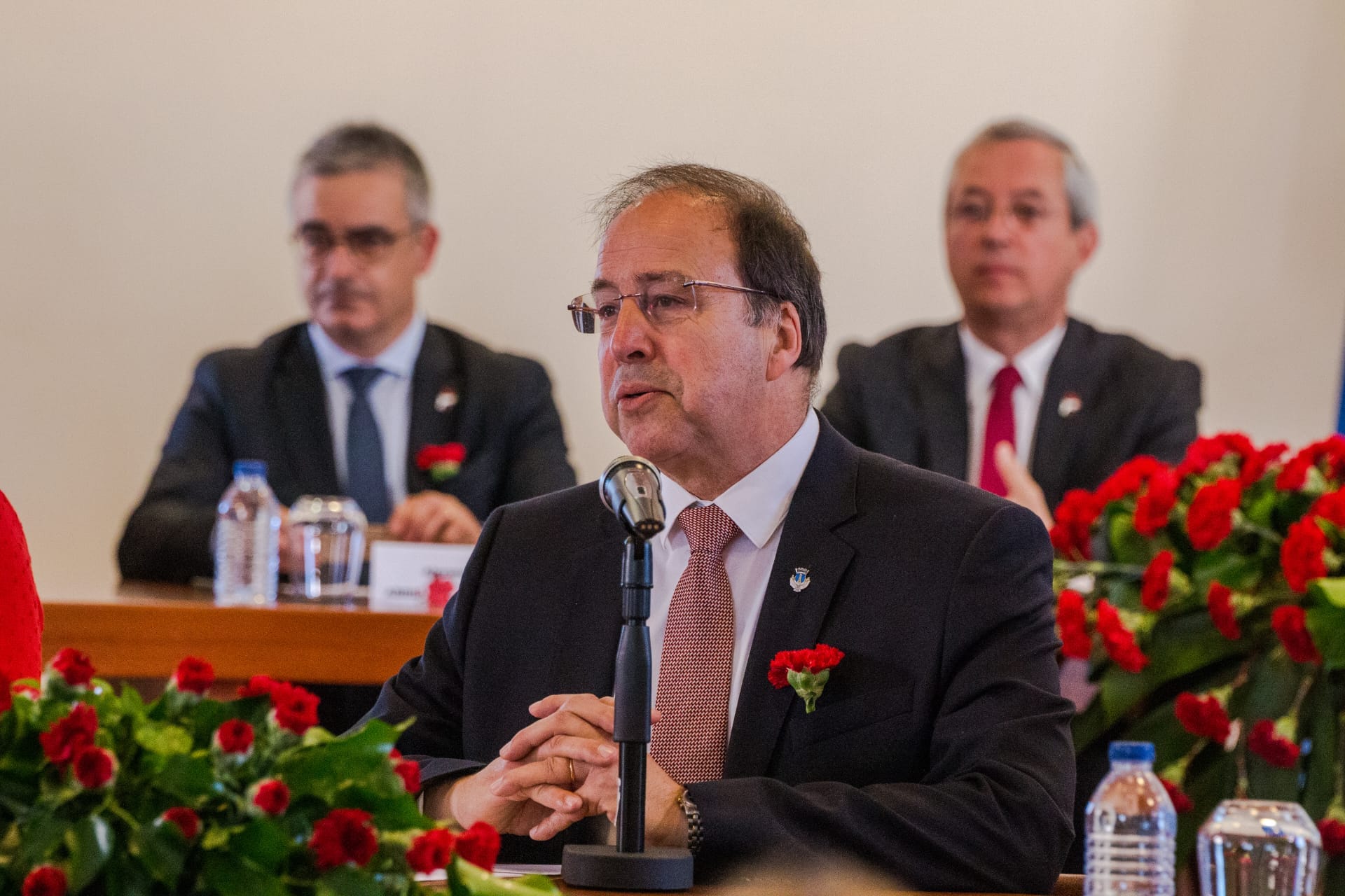 "Como foi possível invadir um país com assento permanente no Conselho de Segurança da ONU?" - Pedro Braga da Cruz