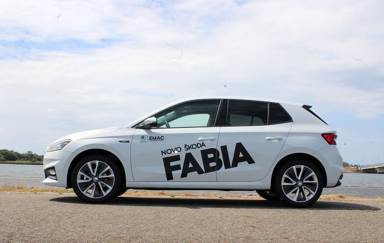 Novo Škoda Fabia já disponível na EMAC | Garagem de Arrifana