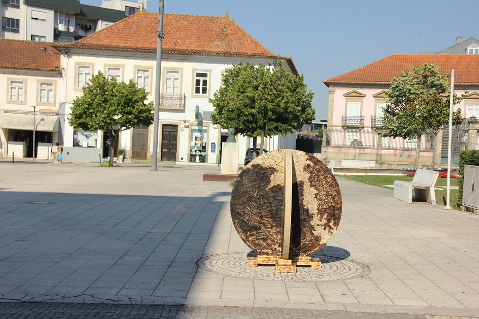 Instalações artísticas resultantes da Open Call “Provocar a Paisagem” começam a sua itinerância