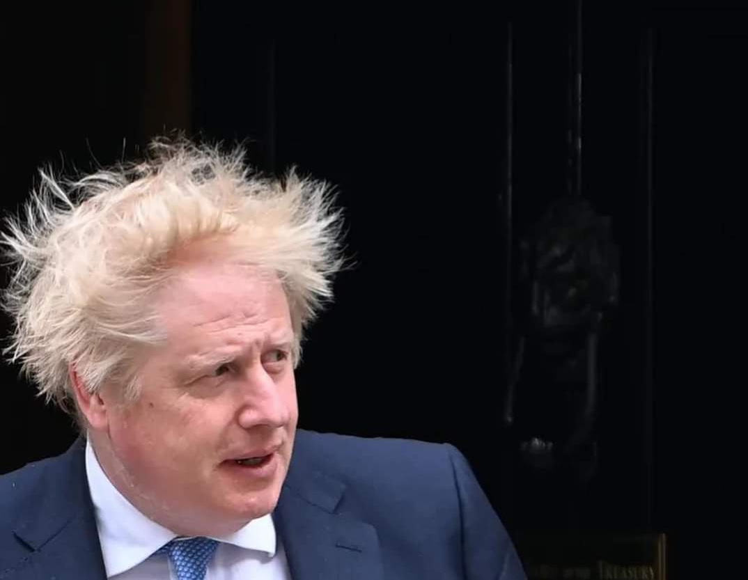 Autarca; missão, emprego, ou tacho - Florindo Pinto