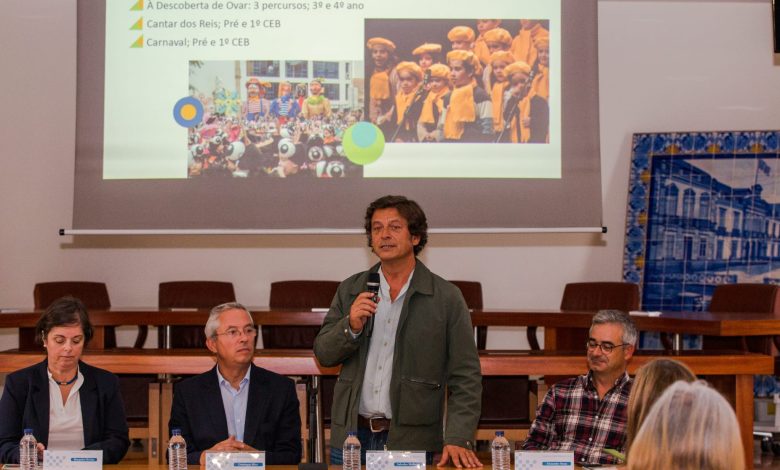 “Continuaremos a pugnar por um sistema de educação de qualidade” – Salvador Malheiro “Continuaremos a pugnar por um sistema de educação de qualidade” – Salvador Malheiro