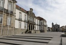 Câmara Municipal ultrapassa pela primeira vez os 100 mil euros em bolsas de estudo para o ensino superior