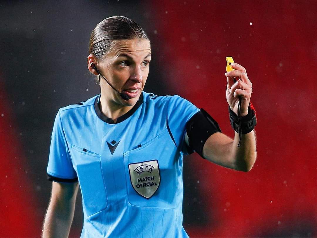 Inédito: Stéphanie Frappart será a primeira mulher a arbitrar um jogo num Mundial