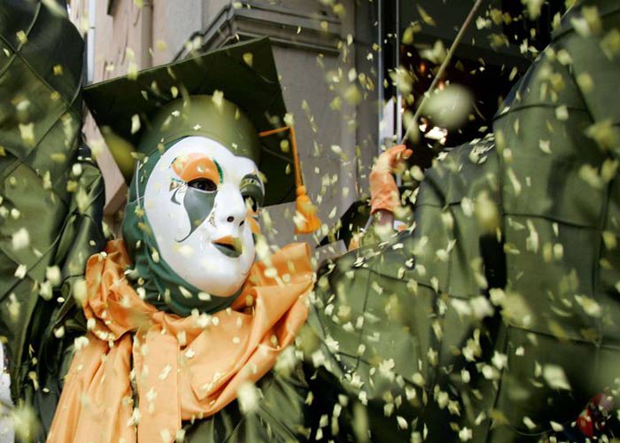 Carnaval de Limoux convida Ovar para a folia
