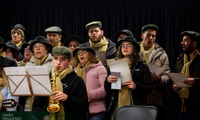 Arada: Fogueteiros cantam os Reis e brindam ao Ano Novo Arada: Fogueteiros cantam os Reis e brindam ao Ano Novo