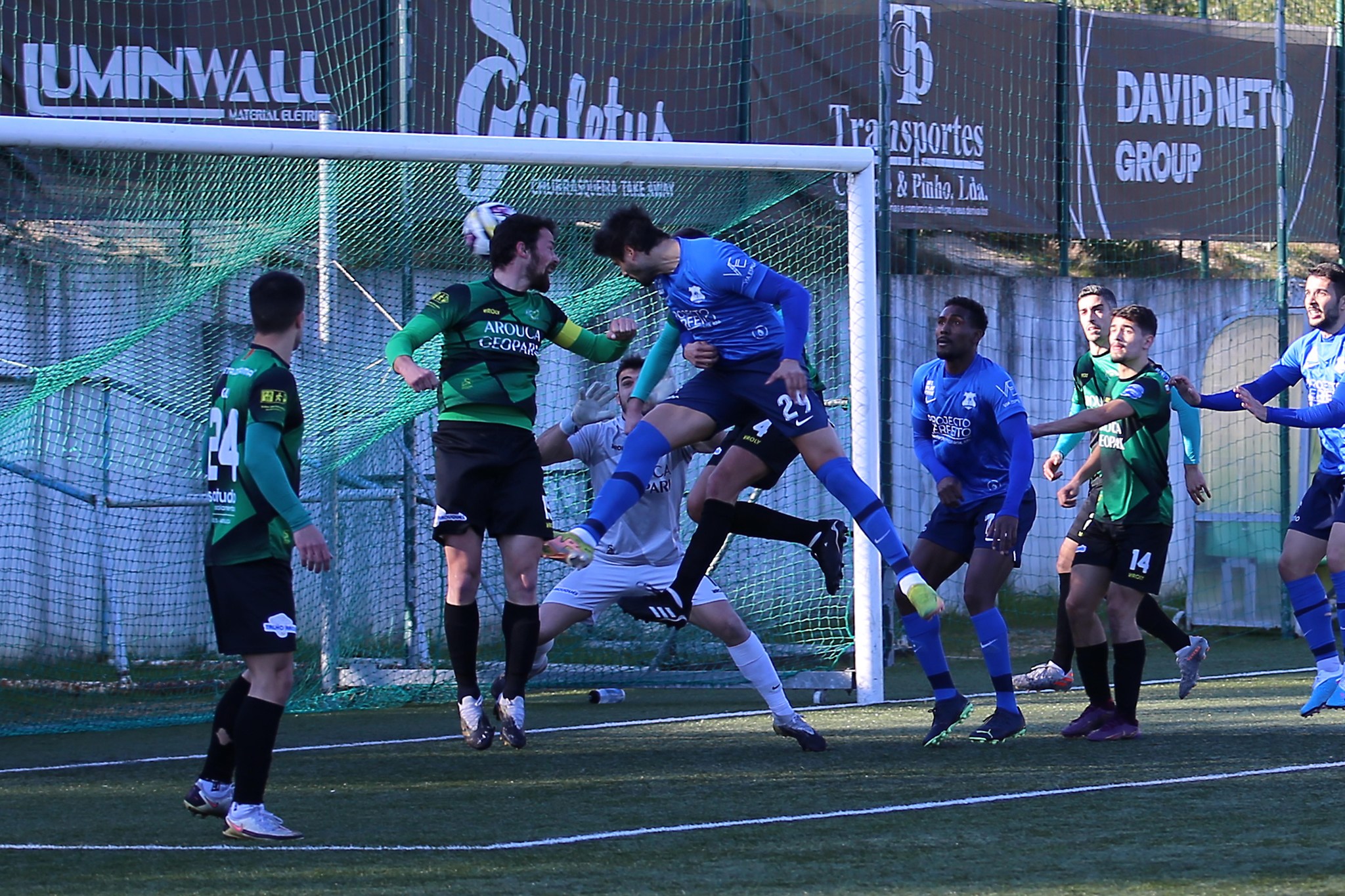 Ovarense empatou a zero em Oliveira do Bairro