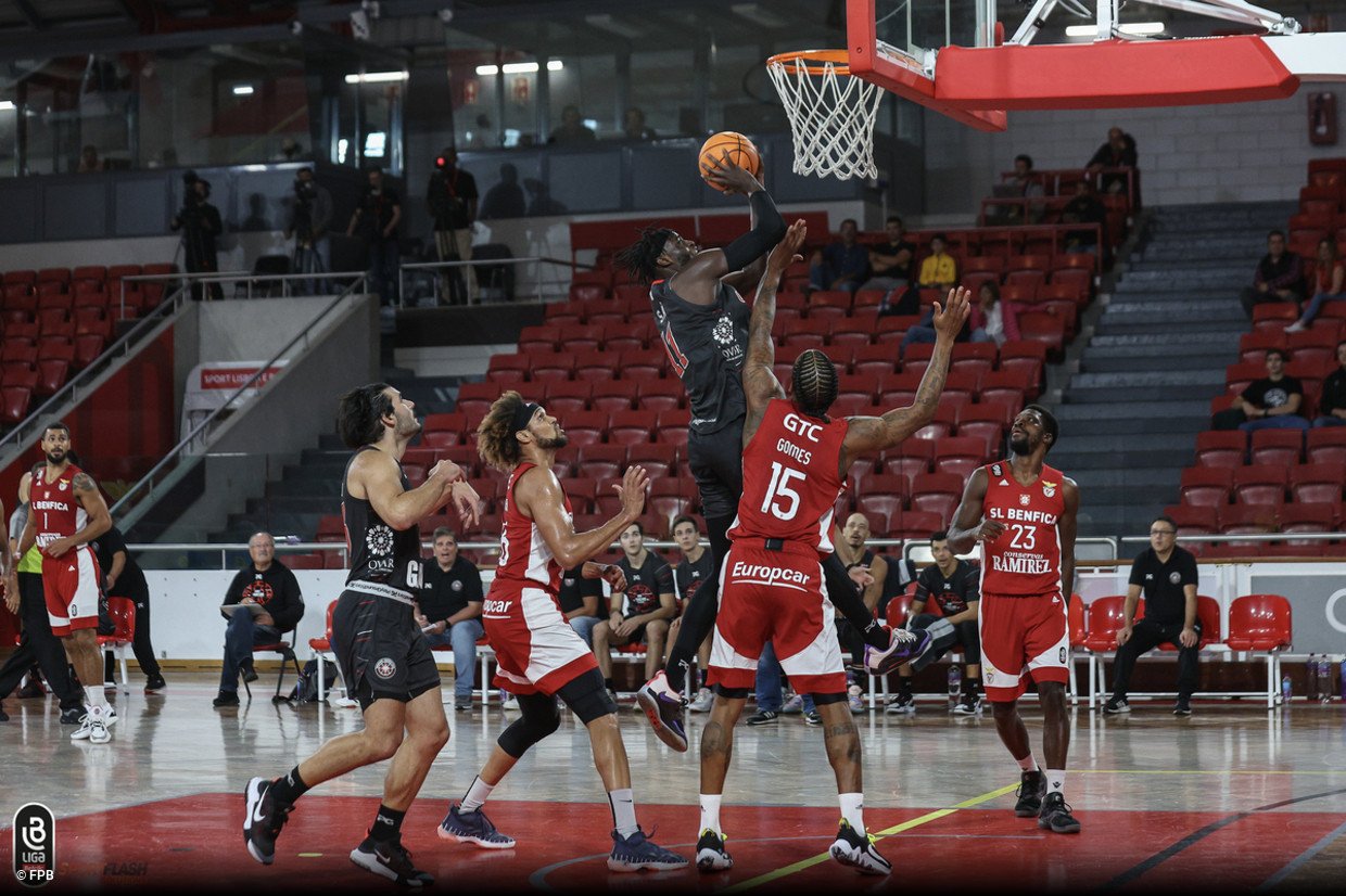 Ovarense vence Benfica e está na final da Taça Hugo dos Santos