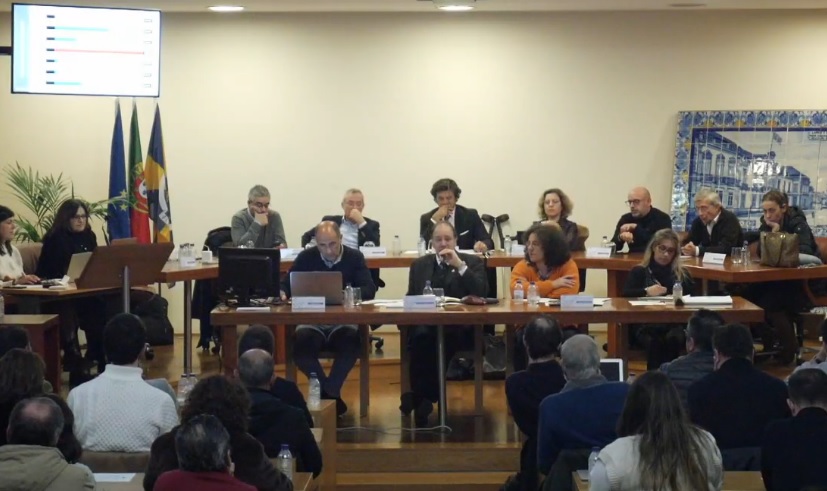 Assembleia Municipal aprova, por unanimidade, moção contra a referenciação à ULS de Aveiro