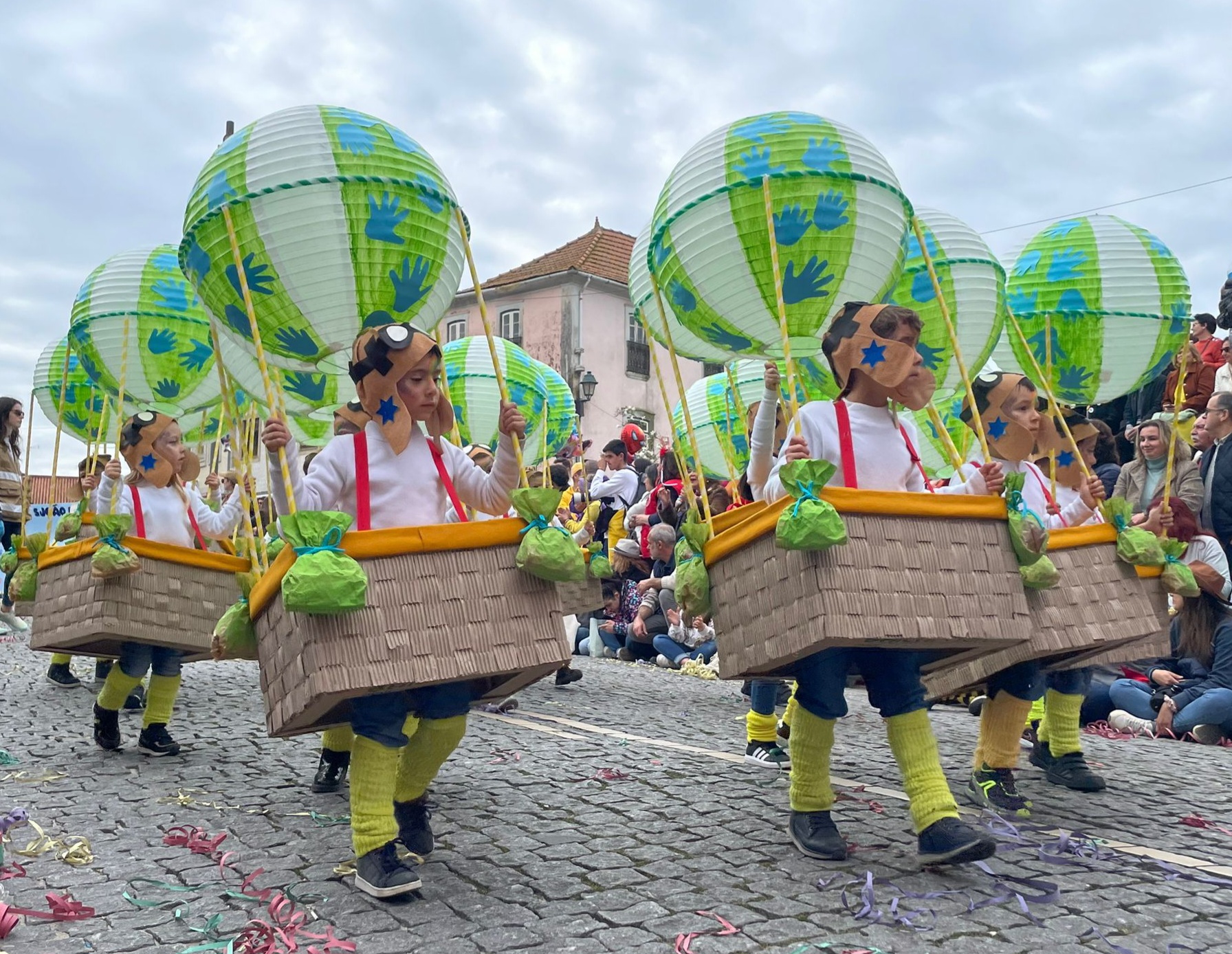 A Vitamina da Alegria nas asas da imaginação