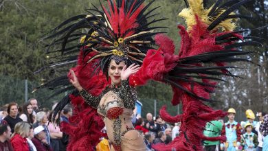 Liliana Rodrigues continua Rainha da Bateria da Juventude Vareira