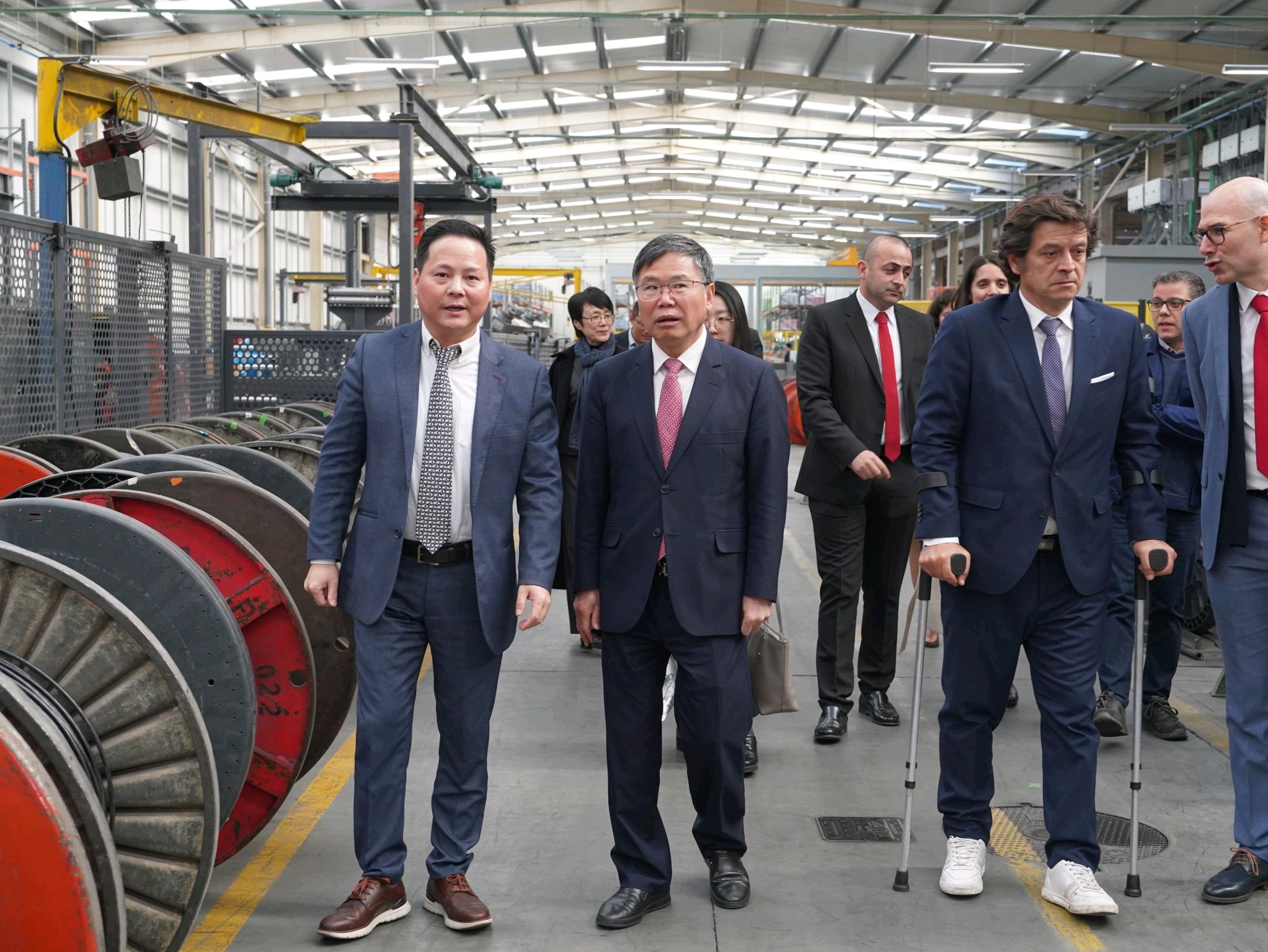 Embaixador da China de visita à Alcobre