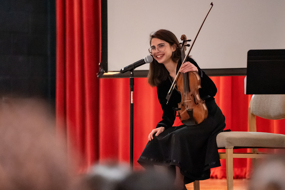 Estamos convidados para a apresentação do novo disco da violinista Joana Carvalhas