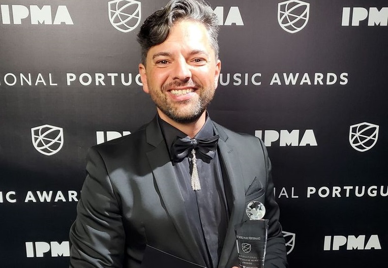 Hélder Bruno vence categoria “Melhor Performance Música do Mundo”