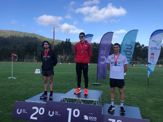 Vareiros Universitários em evidência no Campeonato Nacional Universitário de Atletismo