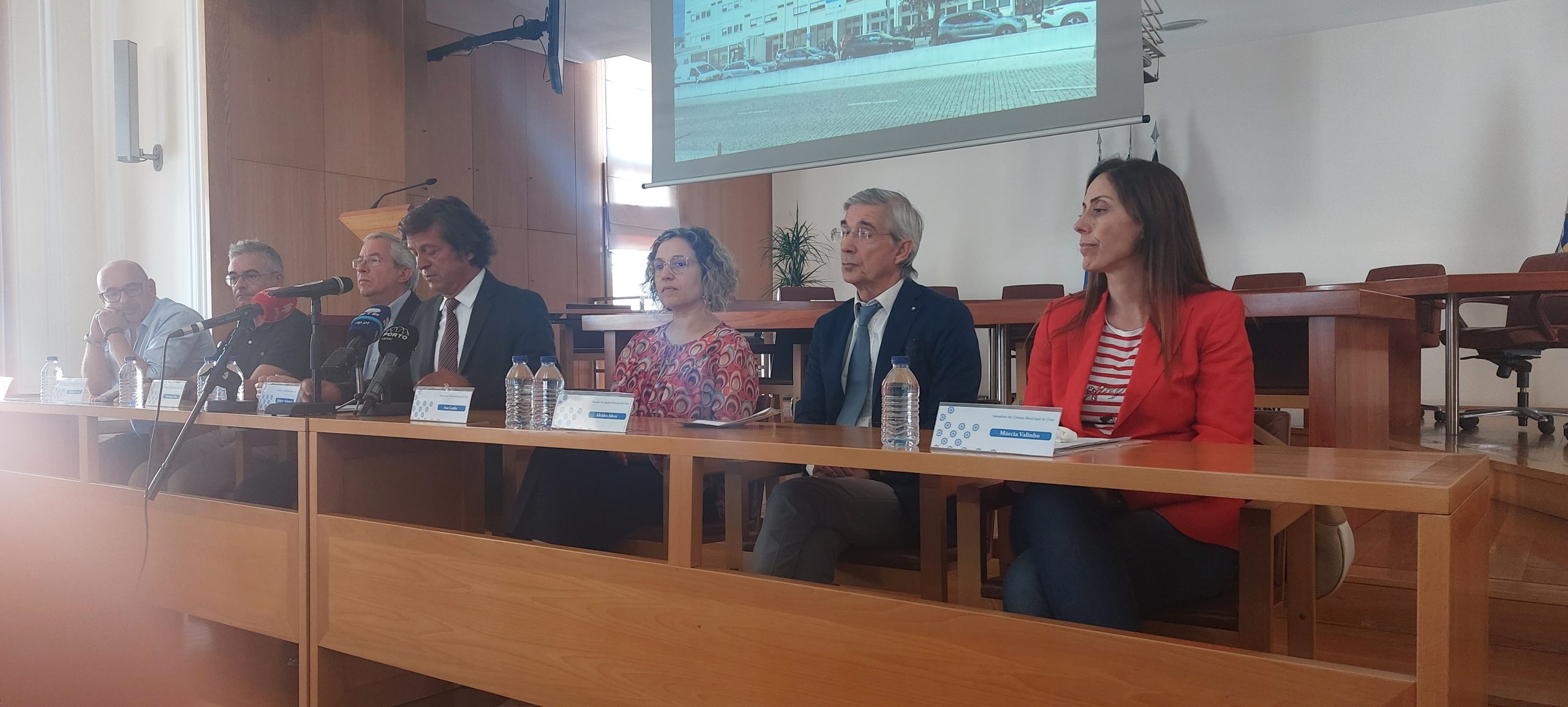 Câmara pondera avançar para Tribunal