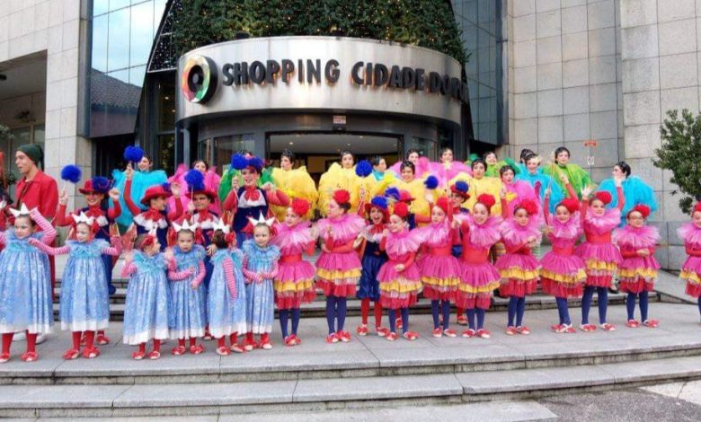 Sonhos de Violeta levam o encanto do Natal a Shoppings do Porto