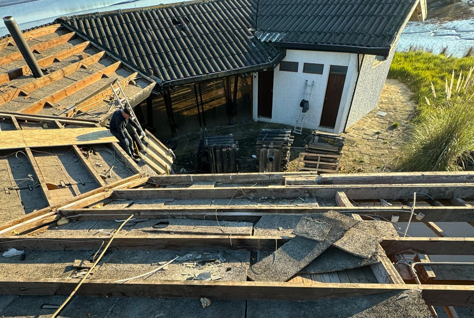 Finalmente, arrancaram as obras no Vela Areínho