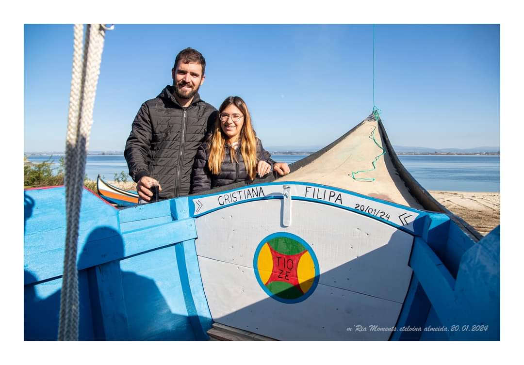 O "Bota-Abaixo" de uma Bateira tradicional - Por Etelvina Almeida