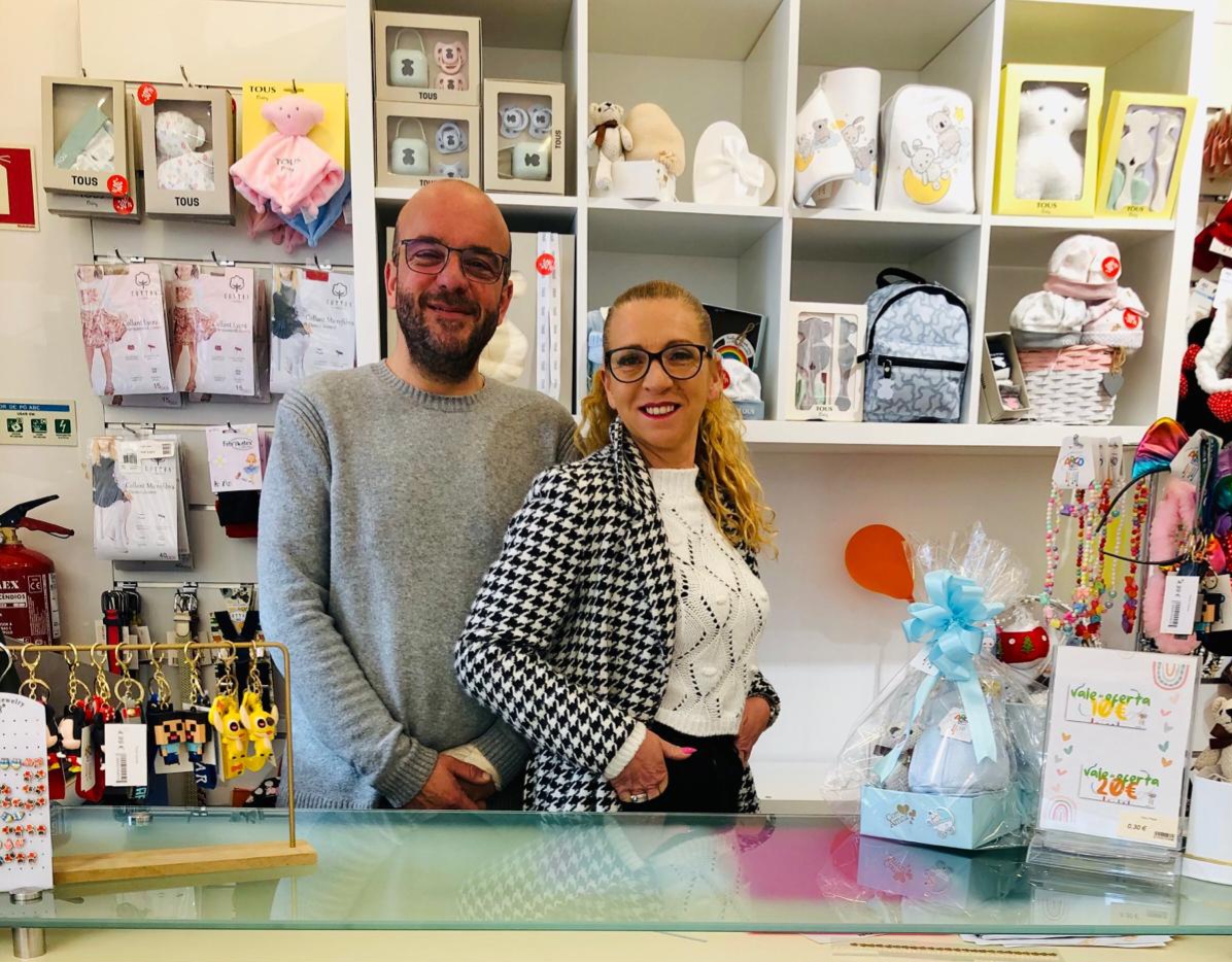 "Arco-Íris" convida a pequenada para a festa do segundo aniversário