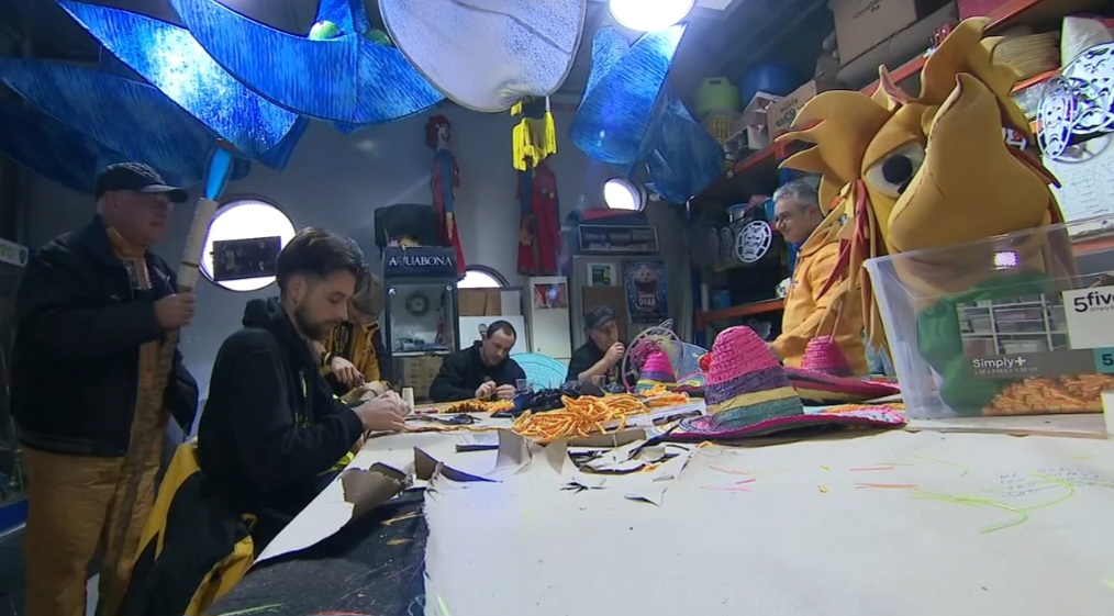 Nos Xaxas, há criativos, engenheiros e até aqueles que "não fazem nada, mas animam"