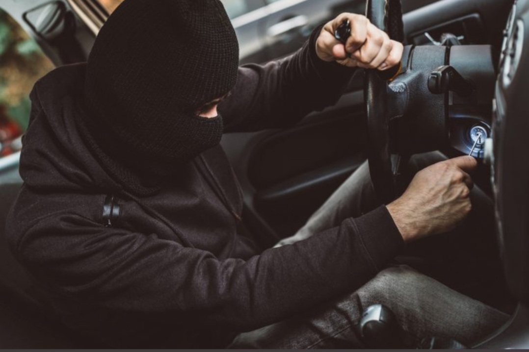 Atenção ao roubo de volantes em viaturas de alta cilindrada