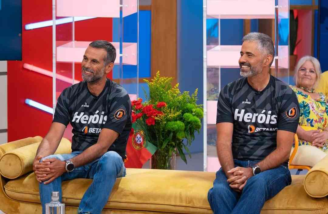 "Preparados para tudo, incluindo ursos"
